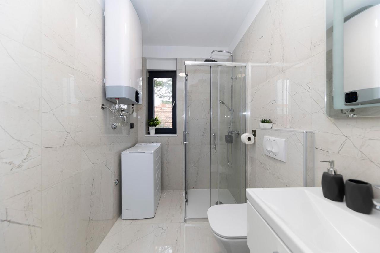 Appartamento Marianne , Parking Free , 2 Bedroom & 2 Bathroom , Modern & Cozy